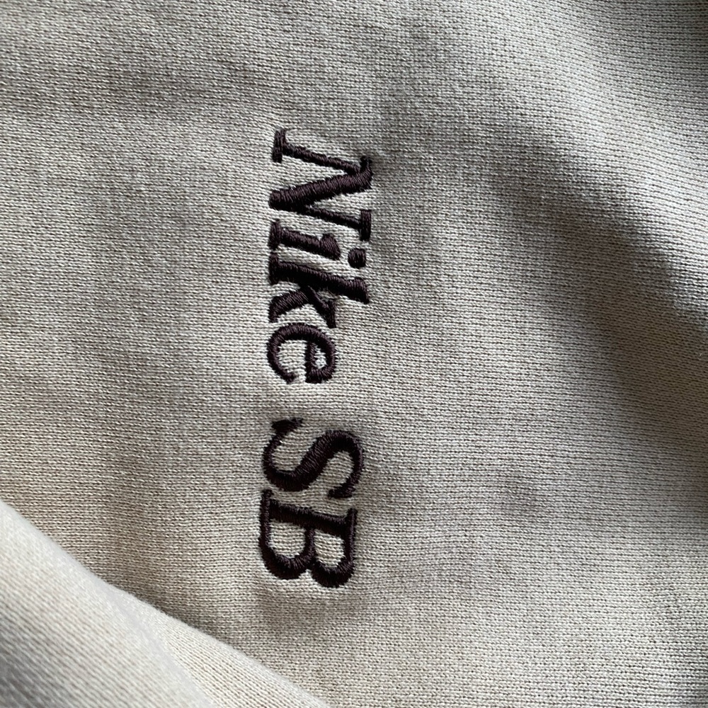 NIKE SB HOODIE